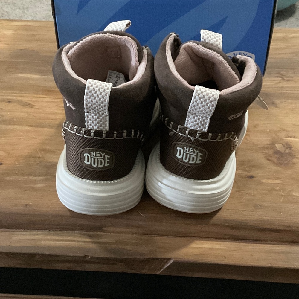 Hey Dude Kids Brown and White Boots - Picture 5 of 5